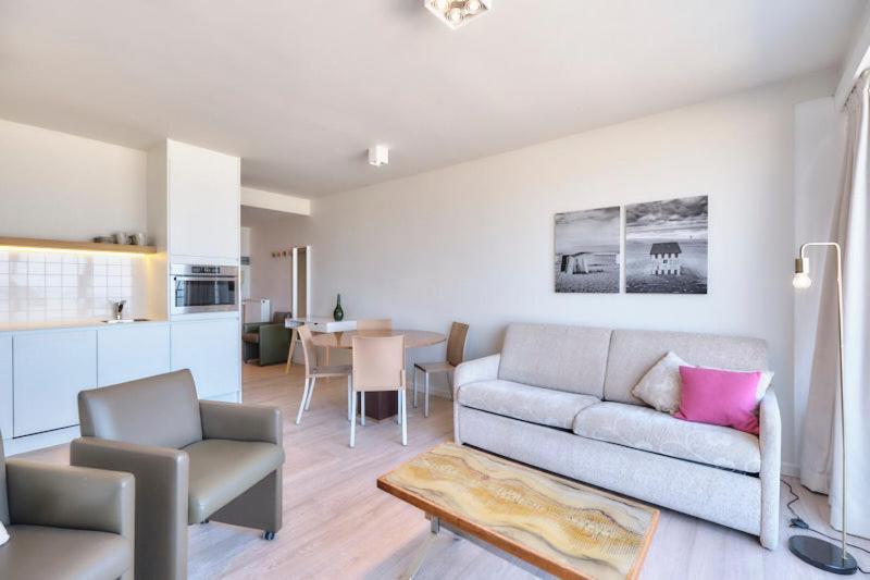 Seadream Apartment ออสเทนด์ ภายนอก รูปภาพ